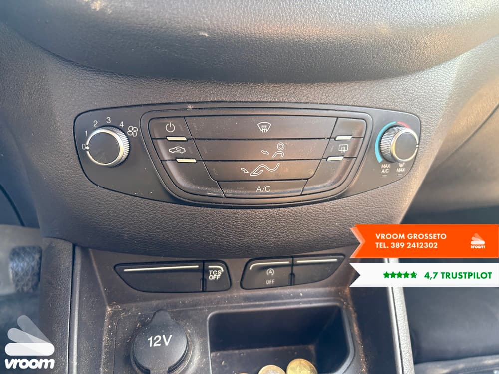 FORD Transit Courier 1ªs - Image 32