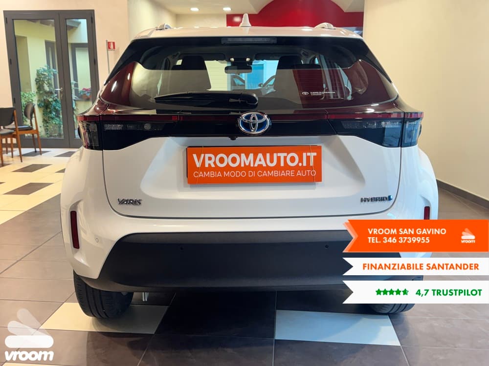 TOYOTA Yaris Cross - Image 6