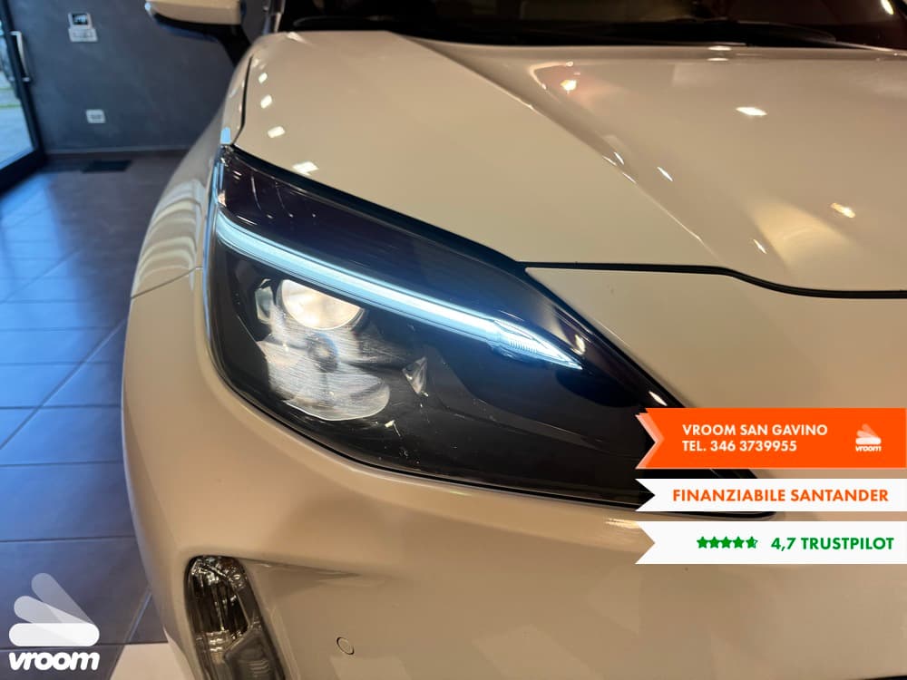 TOYOTA Yaris Cross - Image 8