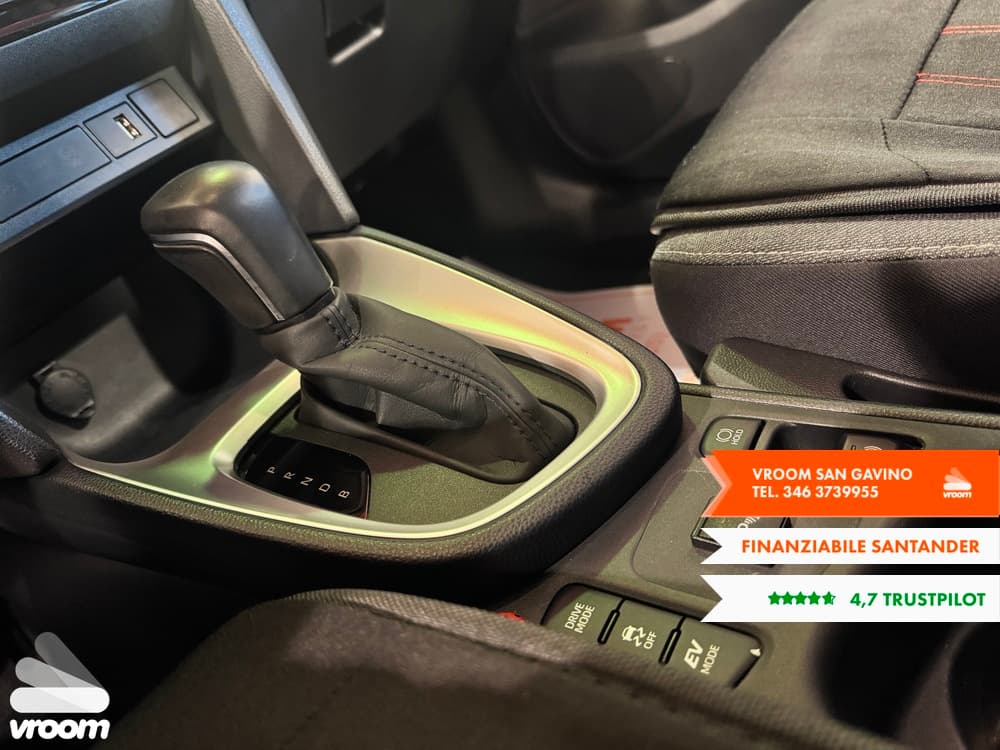 TOYOTA Yaris Cross - Image 16