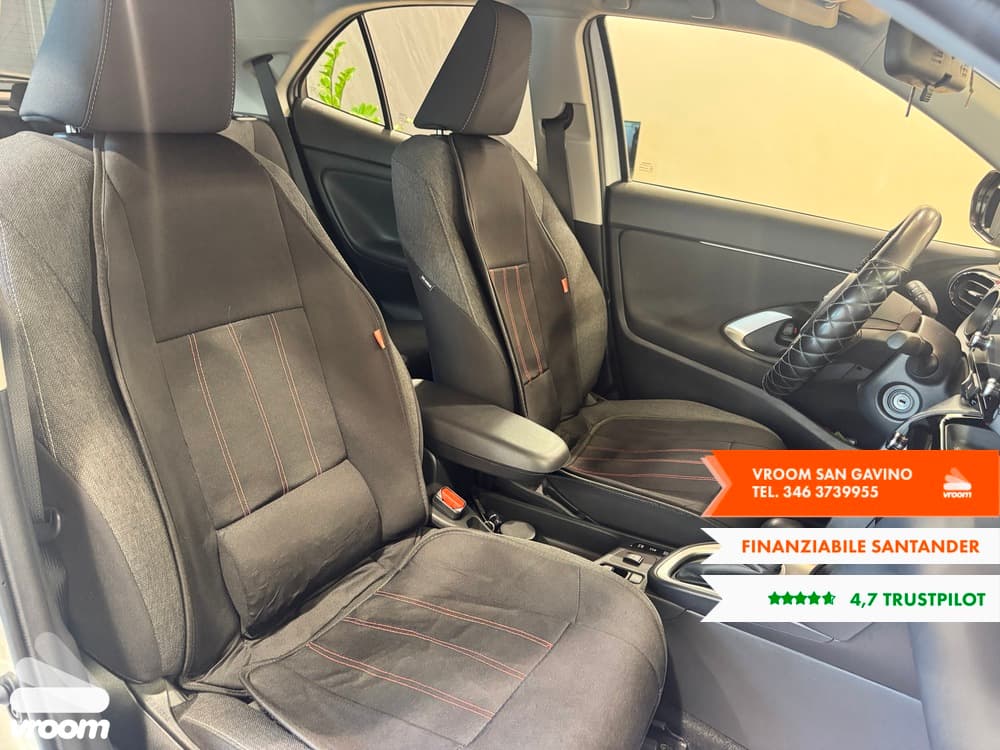 TOYOTA Yaris Cross - Image 22