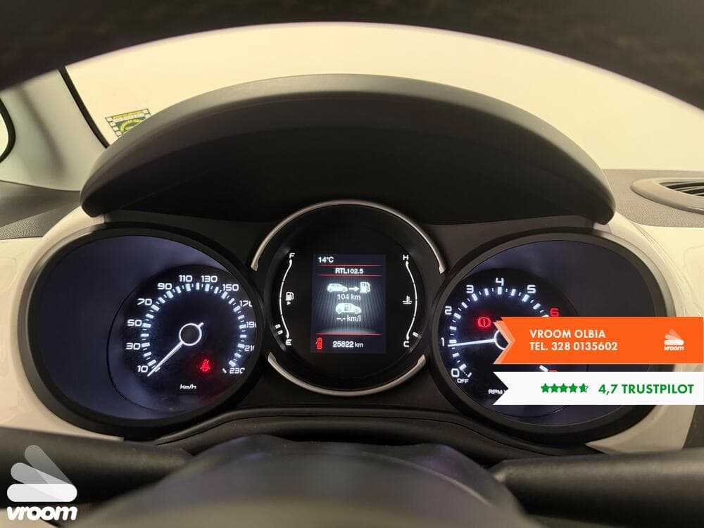 FIAT 500L - Image 23