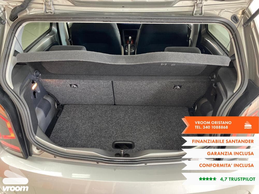 VOLKSWAGEN e-up! - Image 22